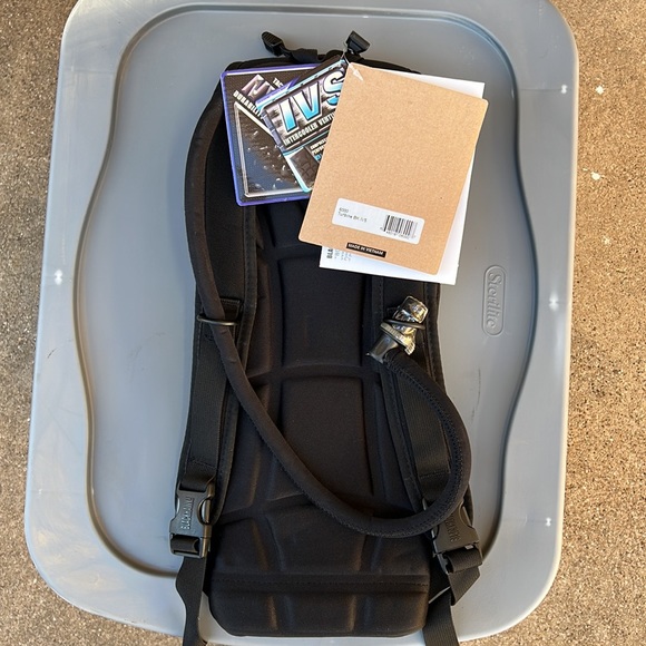 Camelback Hydrastorm - Picture 3 of 4